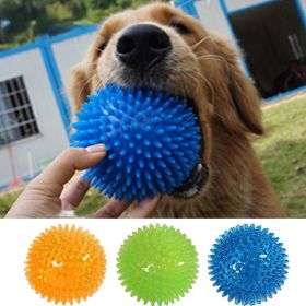 Pet Dog Toys Cat Puppy Sounding Toy Polka Squeaky Tooth Cleaning Ball TPR Training Pet Teeth Chewing Toy Thorn Balls Accessories (Color: Green, size: S-6.5CM)