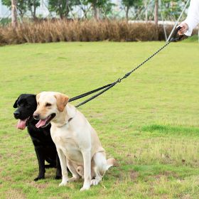 Dual Dog Leash; Tangle Free With Reflective Stitching; 2 Dog Leashes With Heavy Duty Metal Clip (Color: Red, size: one-size)